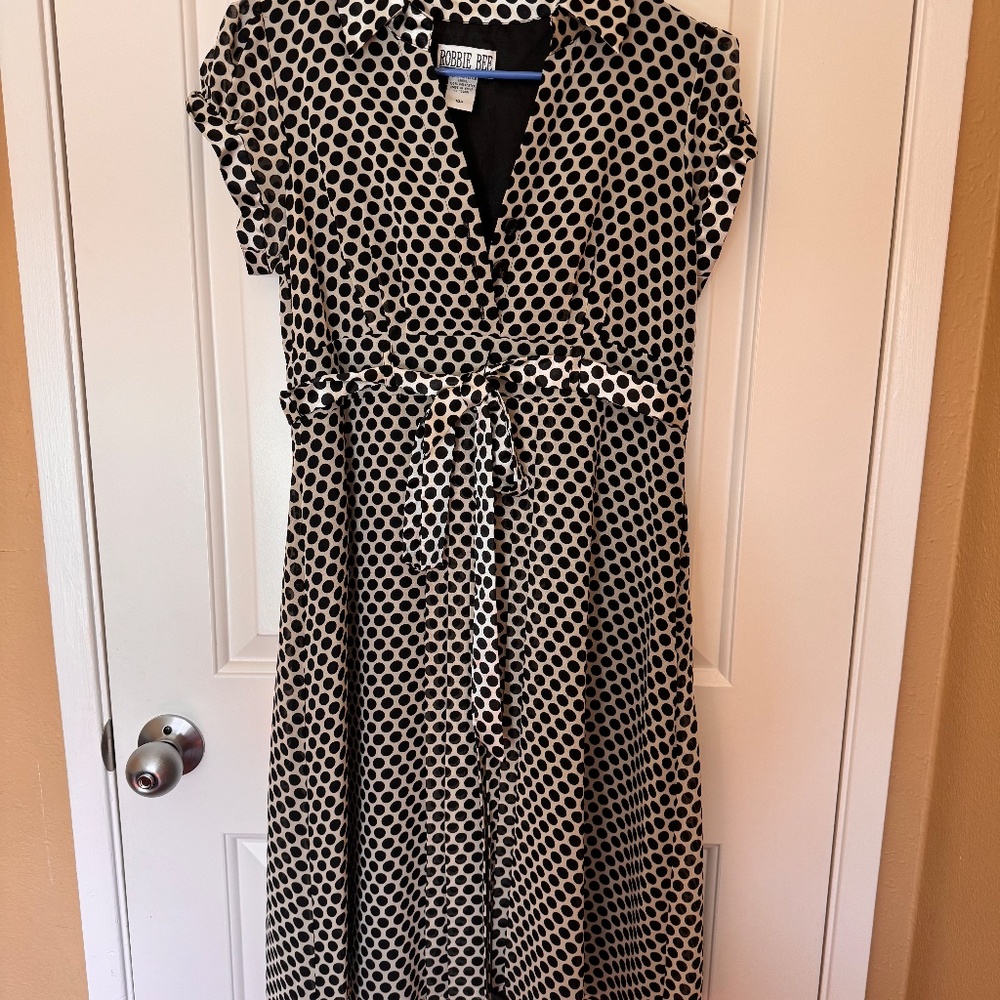 Grey/Black Polka Dots Dress
